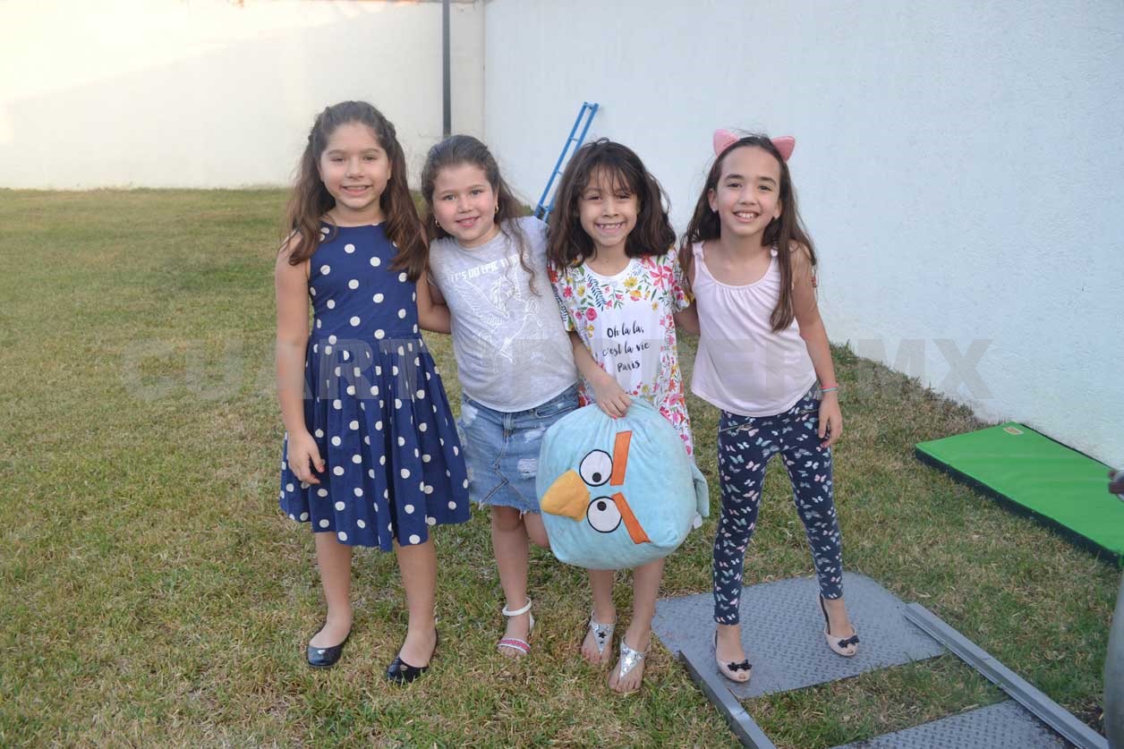 Felicidades, Luz María