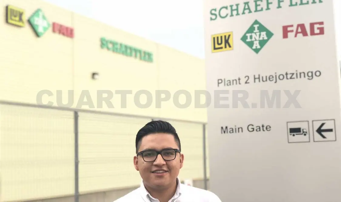 Chiapaneco es contratado por empresa internacional