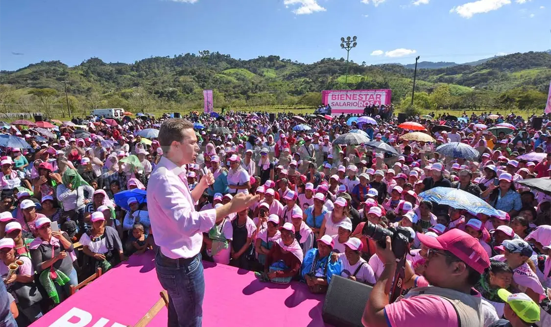 Entrega MVC Bienestar Salario Rosa en Chilón