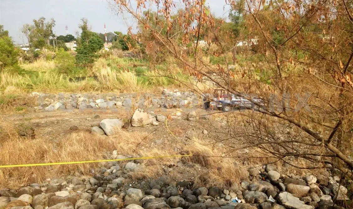 Hombre es asesinado de seis puñaladas