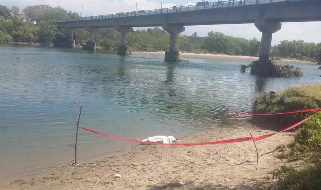Hallan muerto a periodista en el río Grijalva