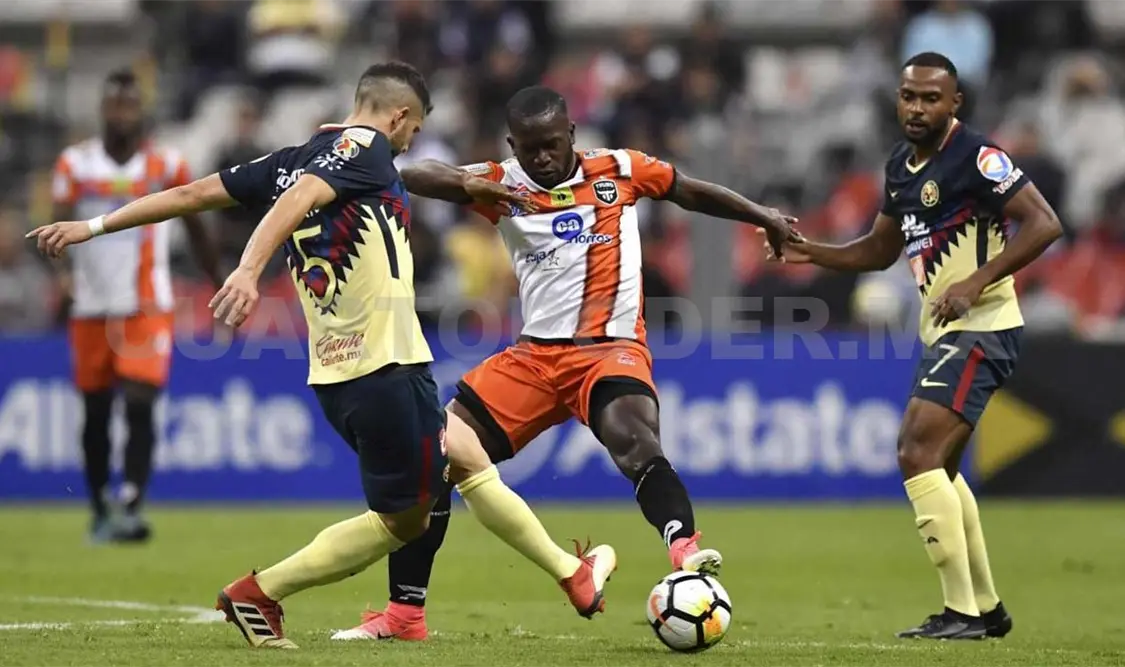 América derrota a Tauro y se acerca a semifinales