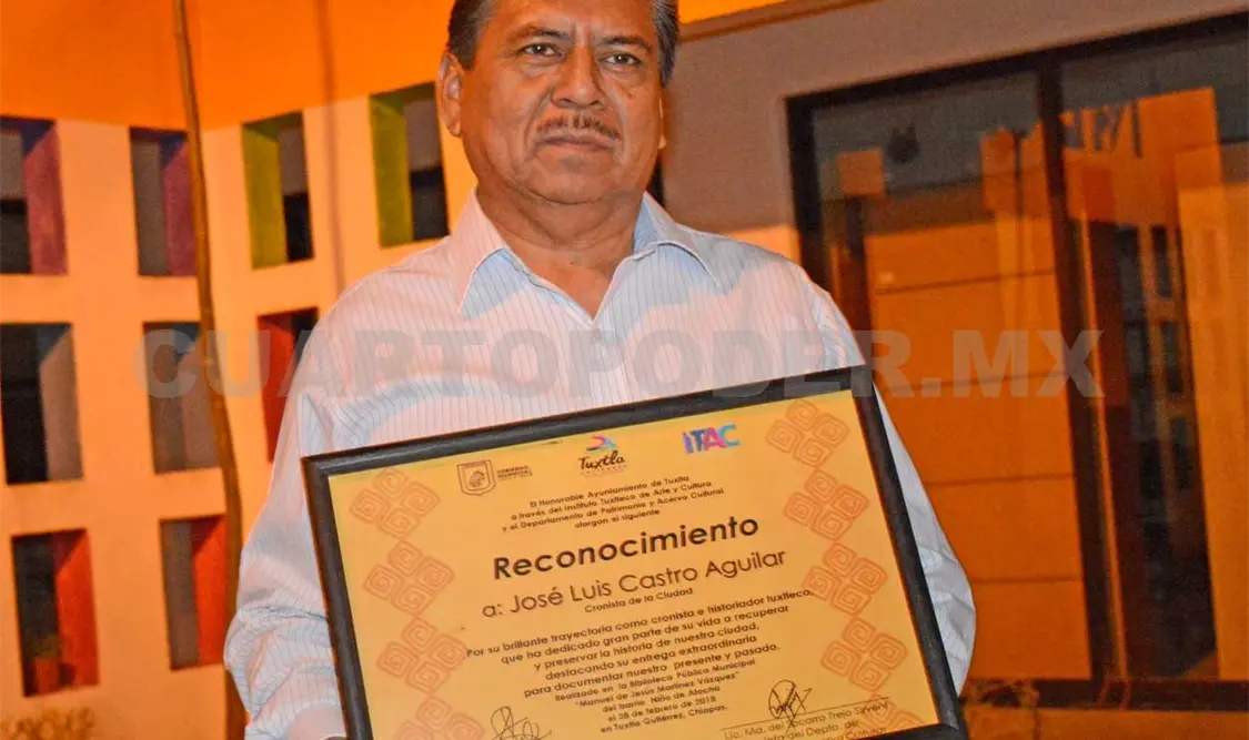 El cronista José Luis Castro Aguilar. Darwin Mendoza
