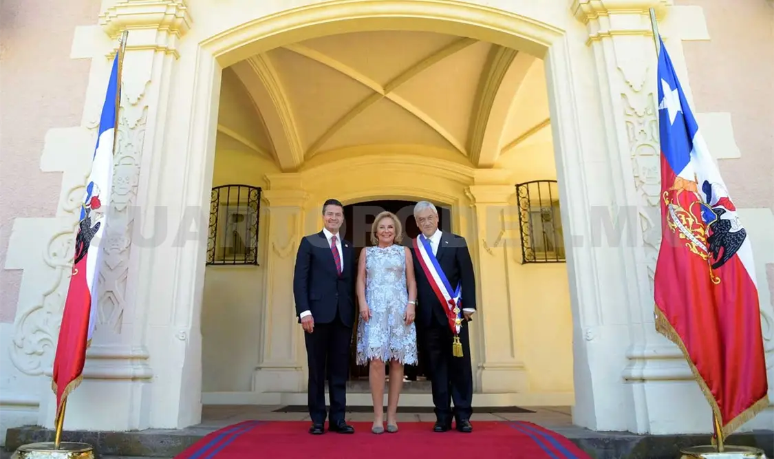 EPN participa en ceremonia de cambio de poderes