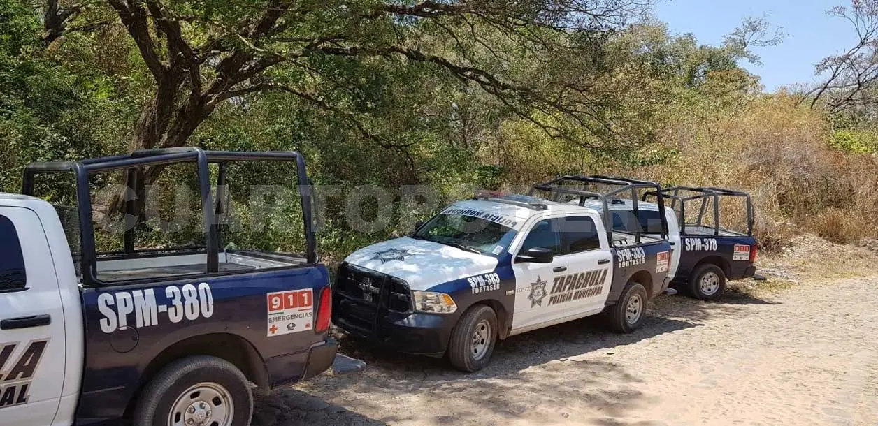 Hallan a salvadoreño muerto en terreno