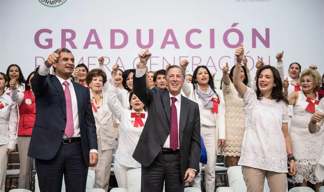 Nuevo aeropuerto, absolutamente necesario, asegura Meade