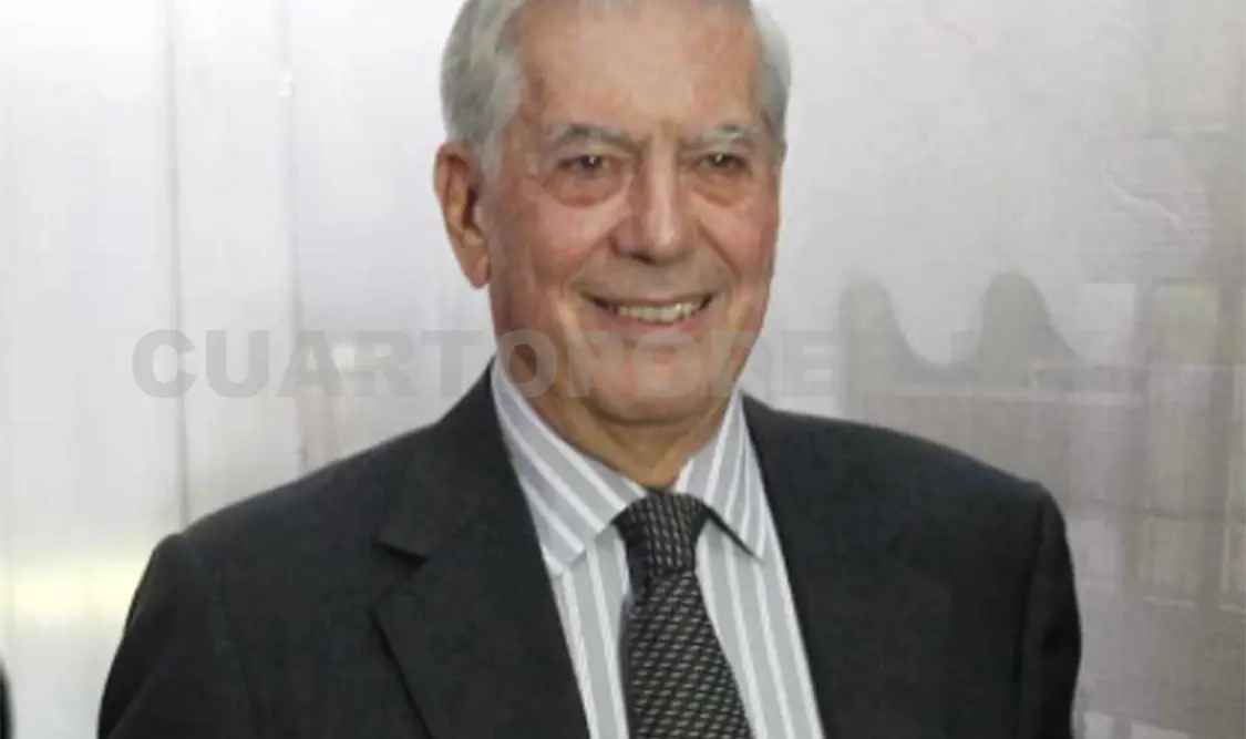 Mario Vargas Llosa, escritor peruano. Cortesía