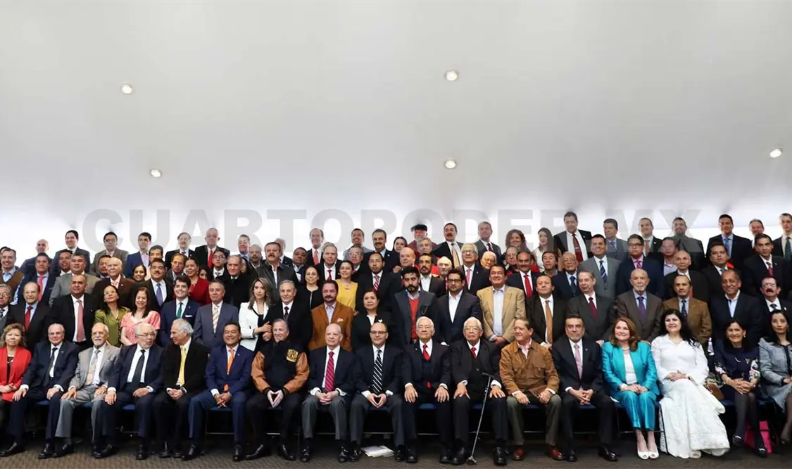 El político Meade Kuribreña se reunió con profesores e integrantes de la Facultad de Derecho de la UNAM. Notimex