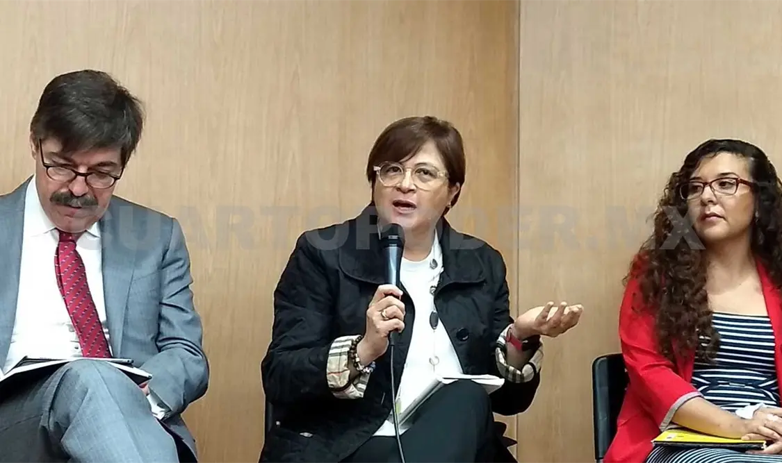 Un grupo de periodistas mexicanos y colombianos, participaron en Bogotá en el conversatorio Fake News, Democracia y Posverdad. Notimex