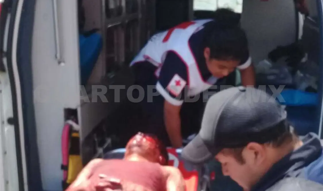 Hieren a puñaladas en riña a un sujeto en su domicilio
