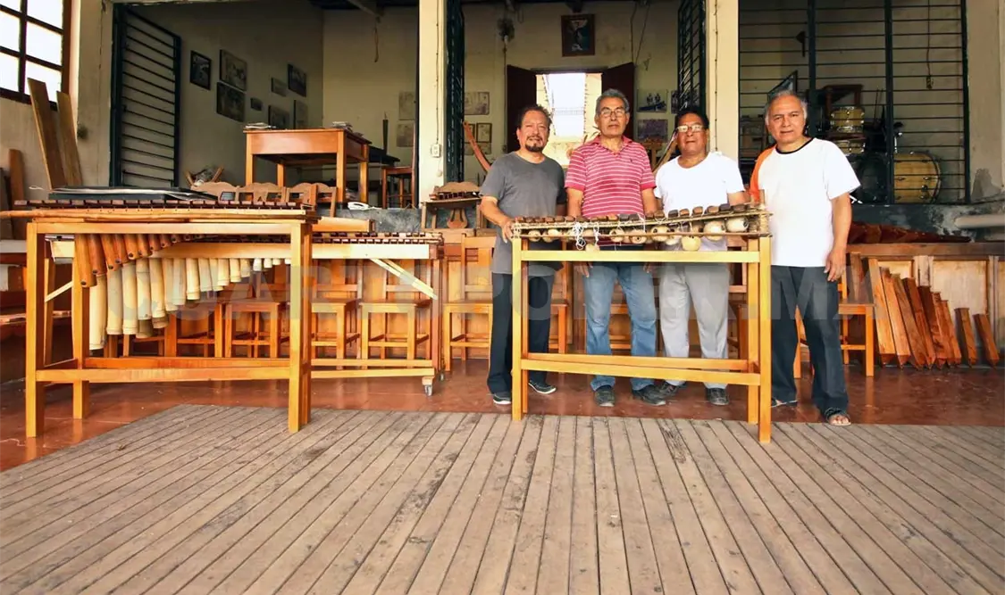 El sonido de narimbo, una habilidad artesanal