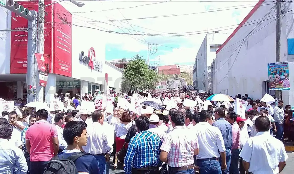 Formalizan candidaturas de Albores Guillén y Aguilar Bodegas