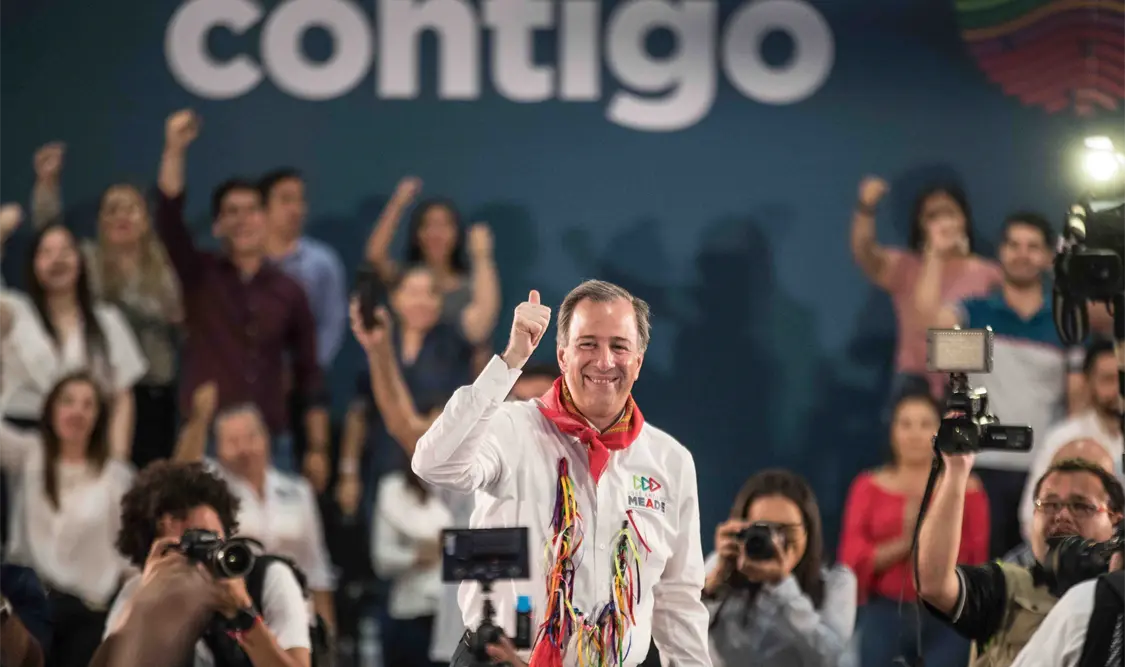 Meade presenta programa Avanzar Contigo