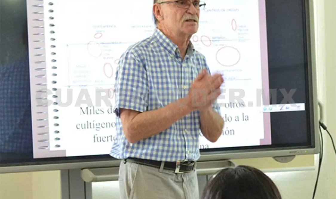 Eckart Boege Schmidt fue uno de los ponentes. Cortesía