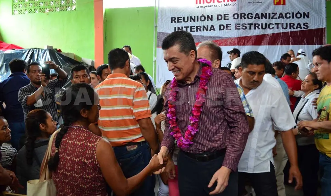 Se reúne Rutilio con estructura de Morena