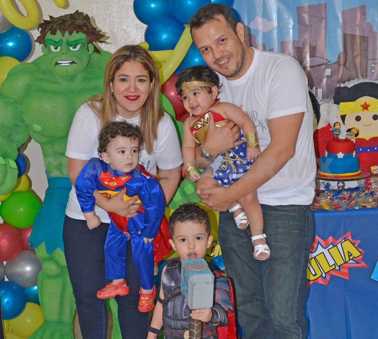 Fiesta de hermanitos