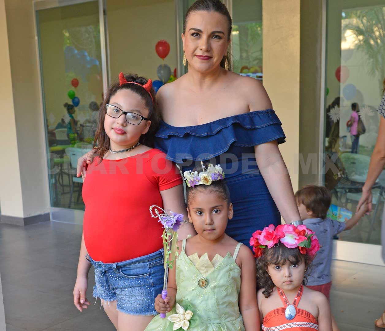 Fiesta de hermanitos
