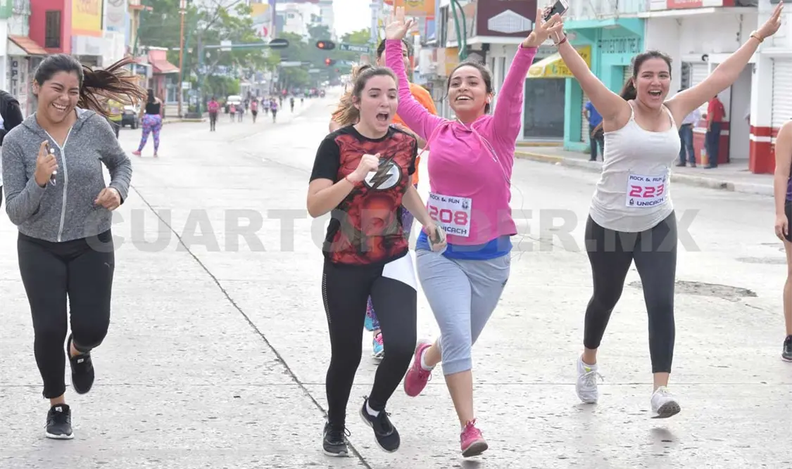 500 atletas en la Carrera Activando a la Familia
