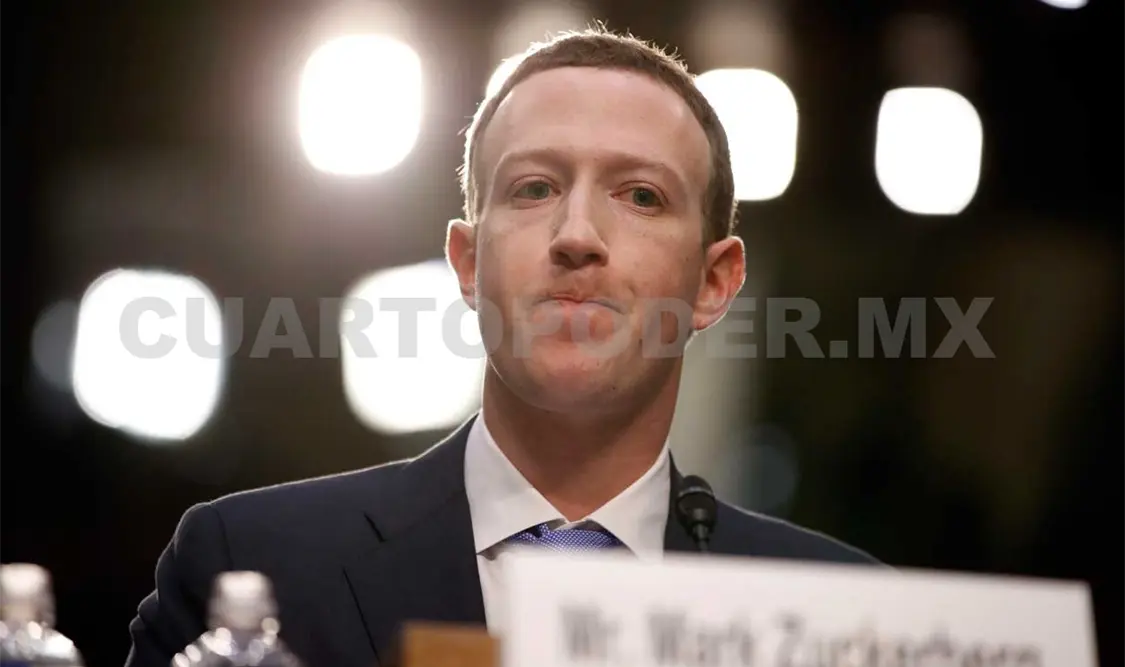 Mark Zuckerberg asume culpa