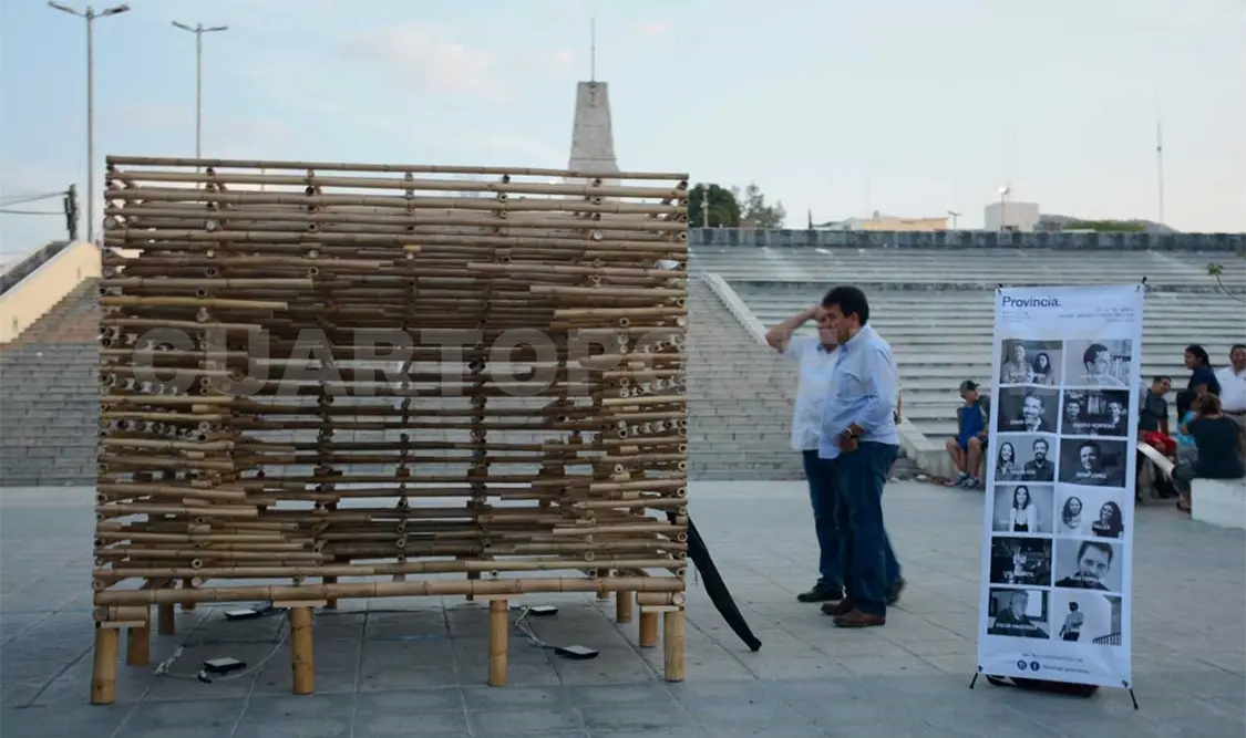 Jóvenes dialogan sobre arquitectura y urbanismo