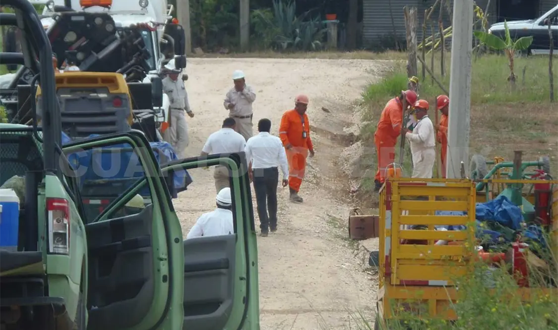 Pemex repara ductos a marchas forzadas