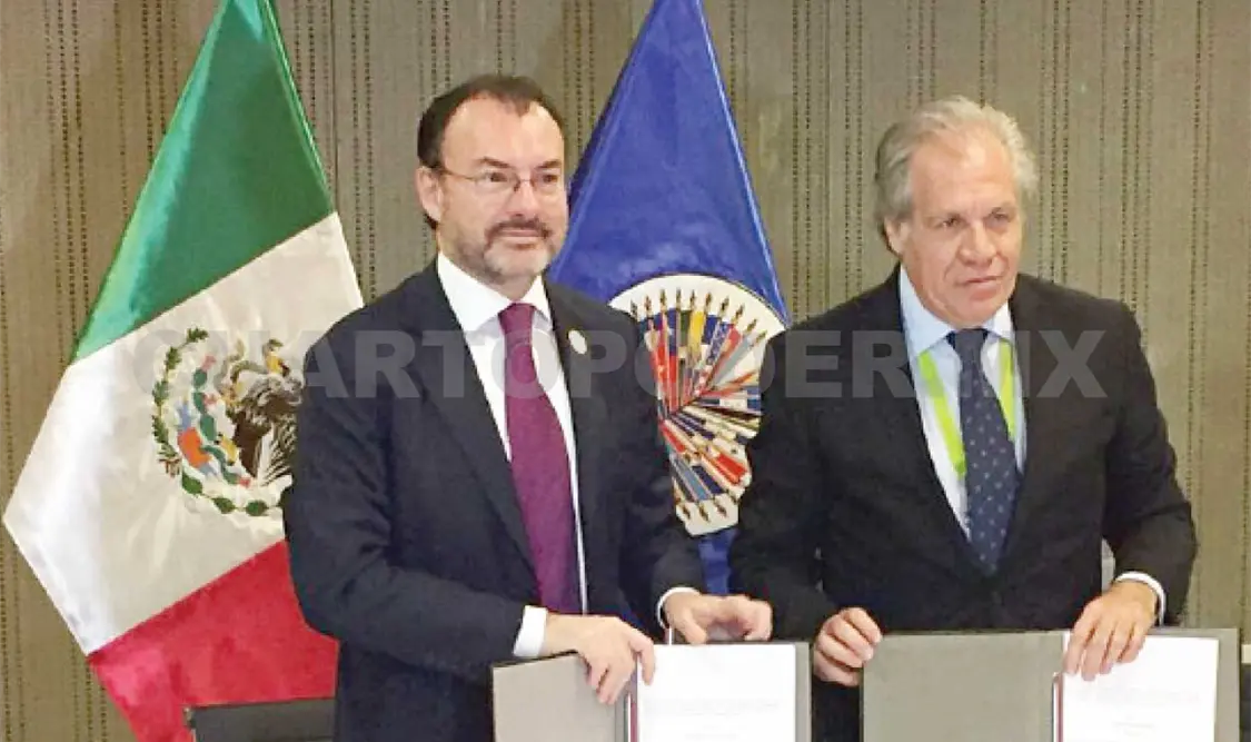 El canciller Videgaray Caso y el secretario Luis Almagro firmaron y presentaron un acuerdo sobre el tema electoral. @SRE_mx