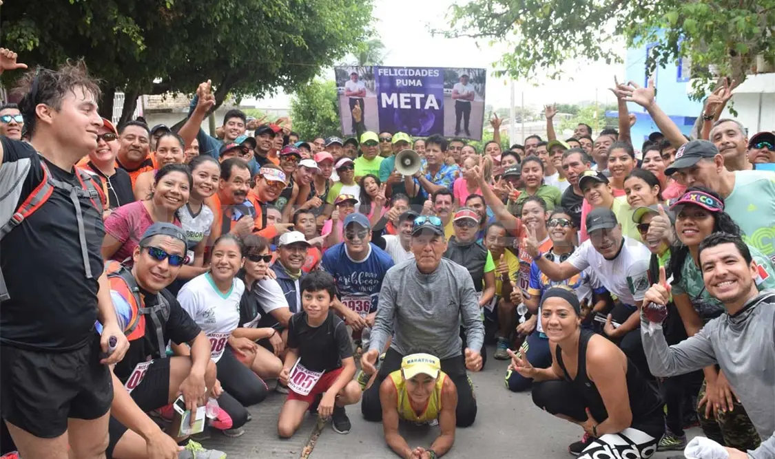 Corrieron con “El Puma” por su cumpleaños