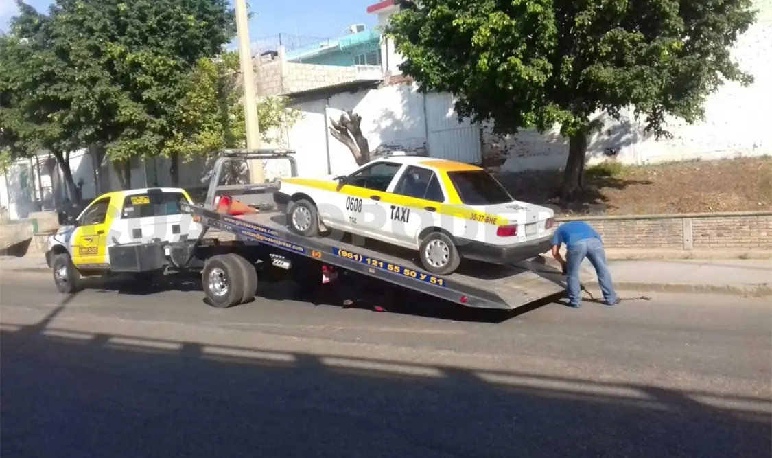 Taxi colectivo, ilegal y peligroso: Enriqueta Burelo