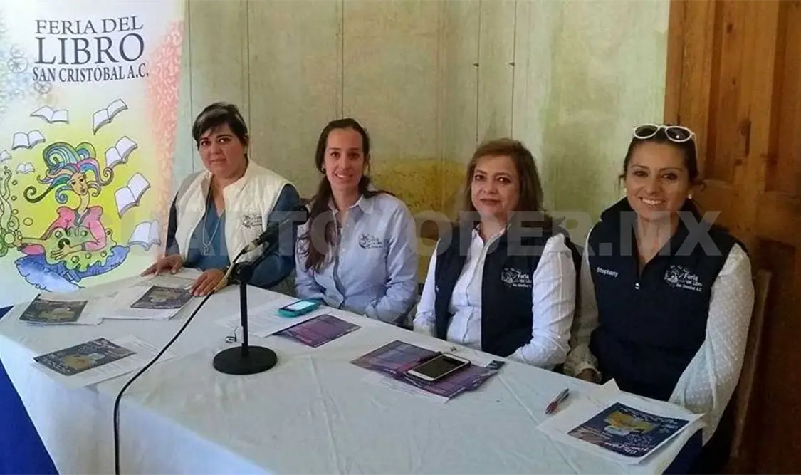 Realizan sexta Feria del Libro en SCLC