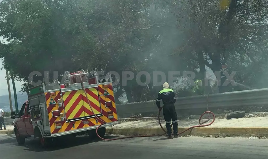 Aumentan los incendios de pastizales en la capital