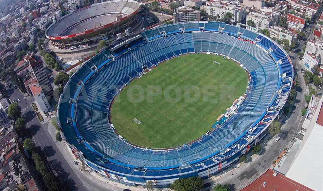 Con tristeza, aficionados se despiden del estadio Azul