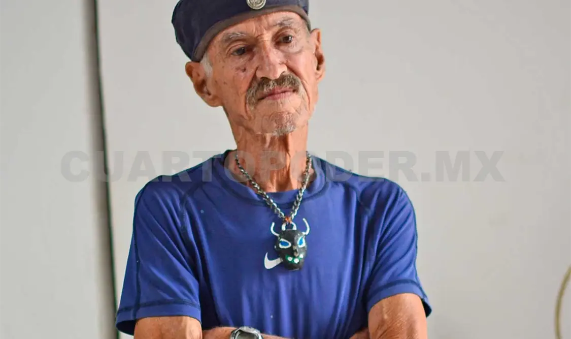 El creador de la piezas, Rafael Corzo. Darwin Mendoza