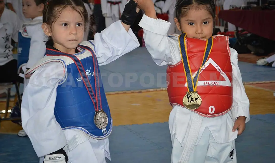 “Gallitos Olímpicos” cuentan las horas