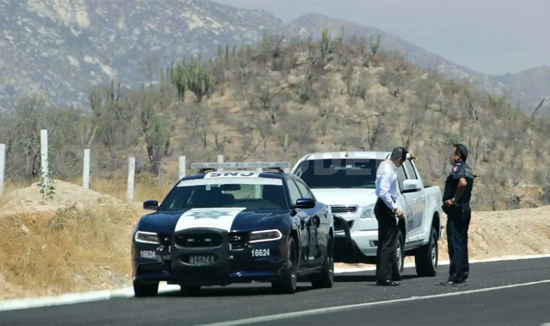 Automovilistas ‘escoltados’ en carreteras peligrosas