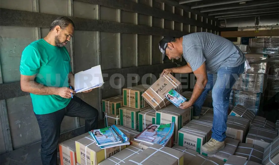Inicia distribución de textos gratuitos