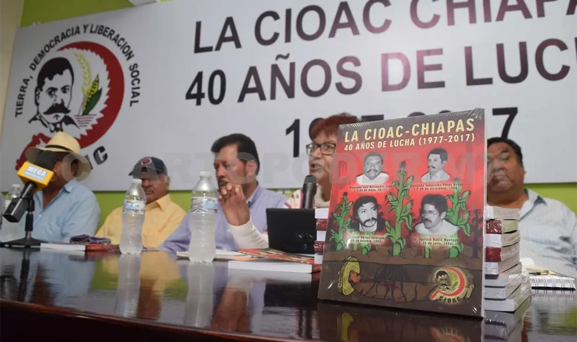 Libro recoge memoria de 40 años de lucha