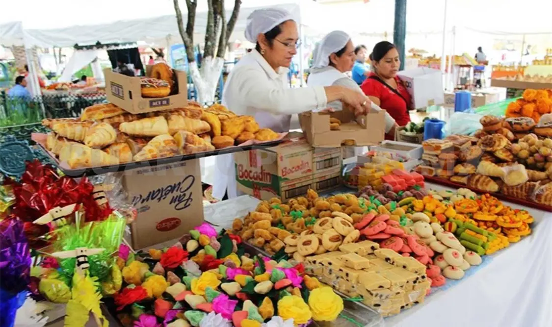 Artesanos del dulce de San Cristóbal de Las Casas se están preparando para la venta que harán el Jueves de Corpus. Cortesía