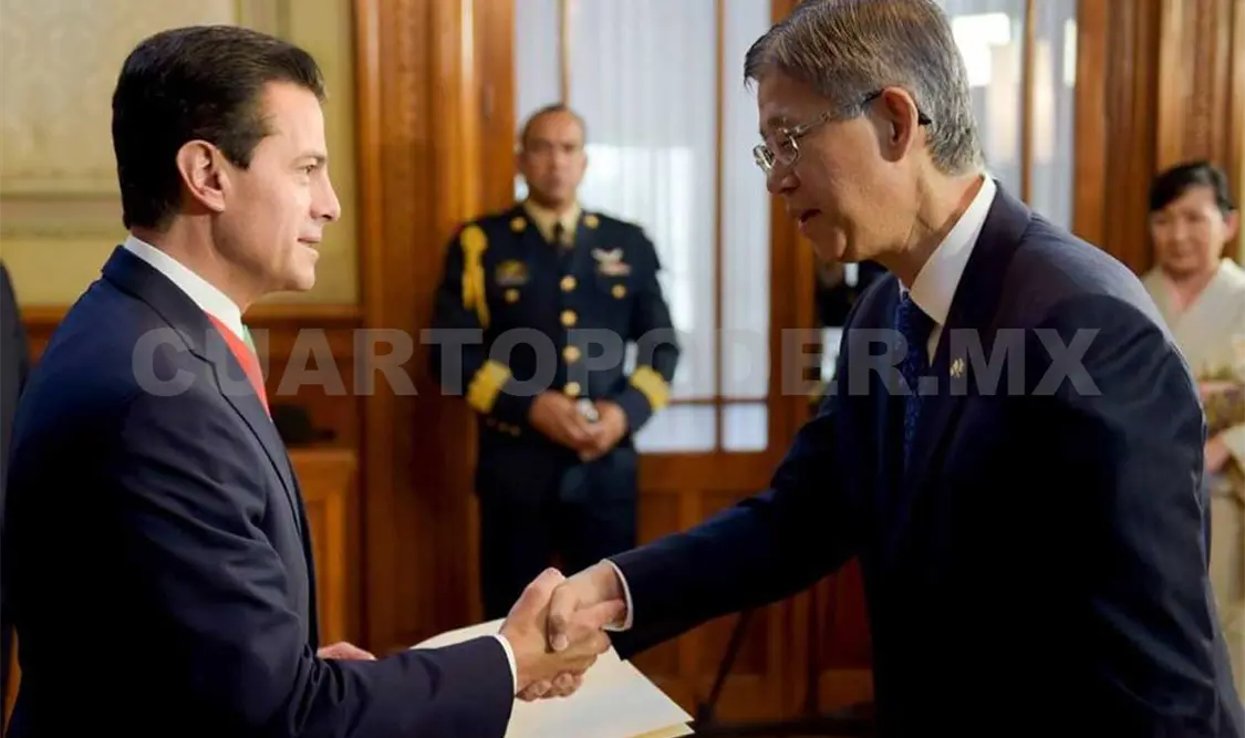 EPN recibe Cartas Credenciales de 18 nuevos embajadores
