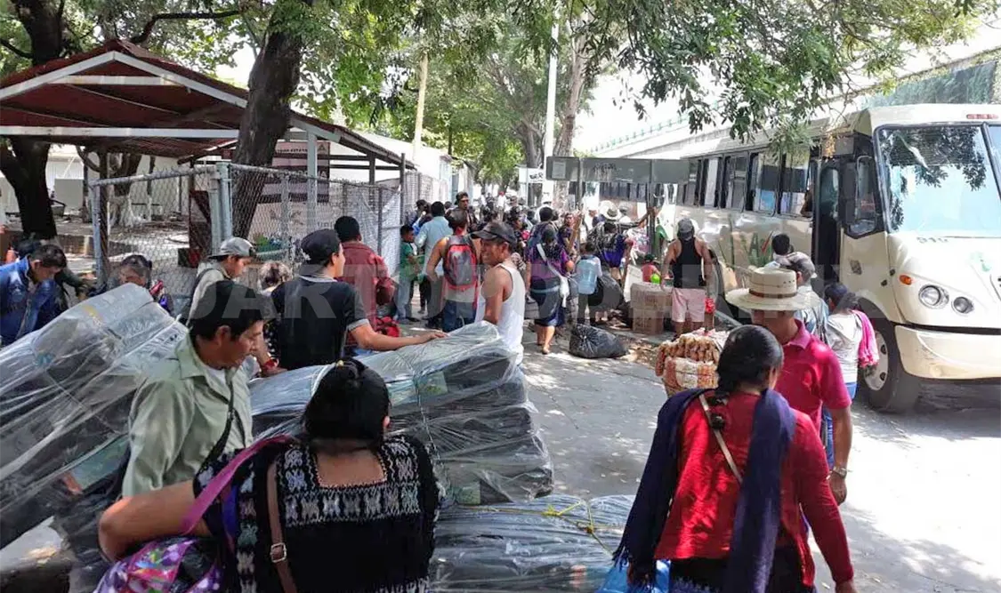 Trasladan a familias a sitio de resguardo seguro