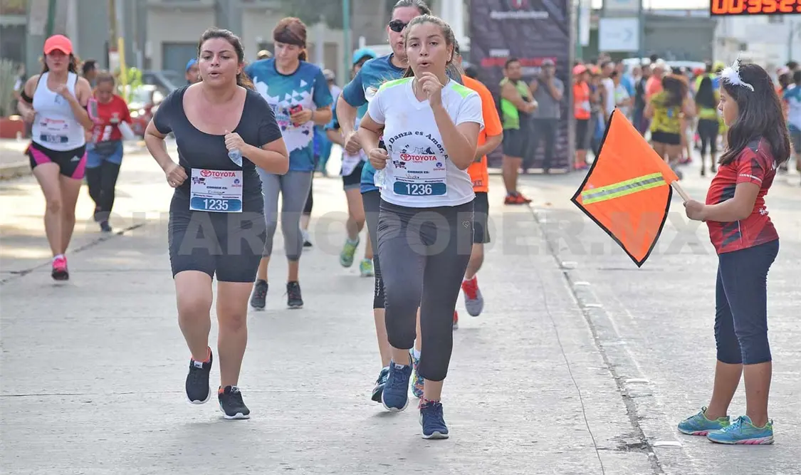 Festejarán a los estudiantes con carrera