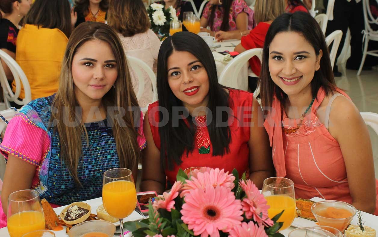 ¡Feliz Día de las Madres!