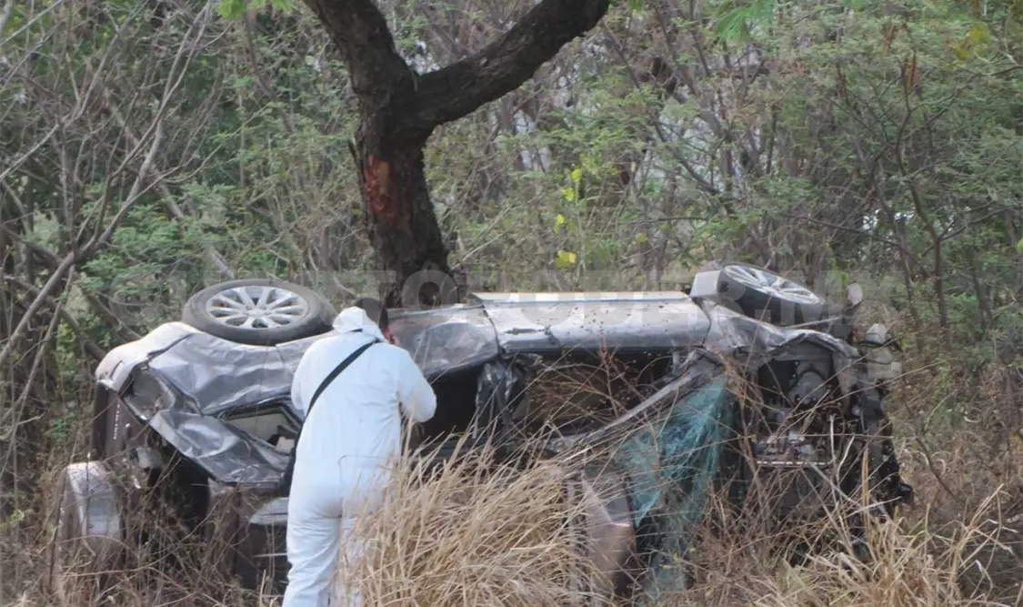 Fatal accidente deja un muerto y dos lesionados