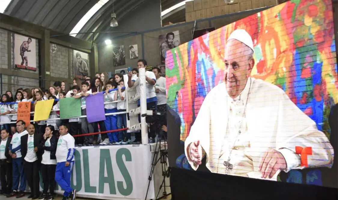 Arriesguen con prudencia, aconseja el Papa a jóvenes mexicanos