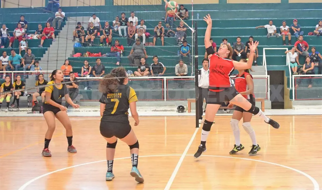 Troyanas y Freyas se miden por campeonato