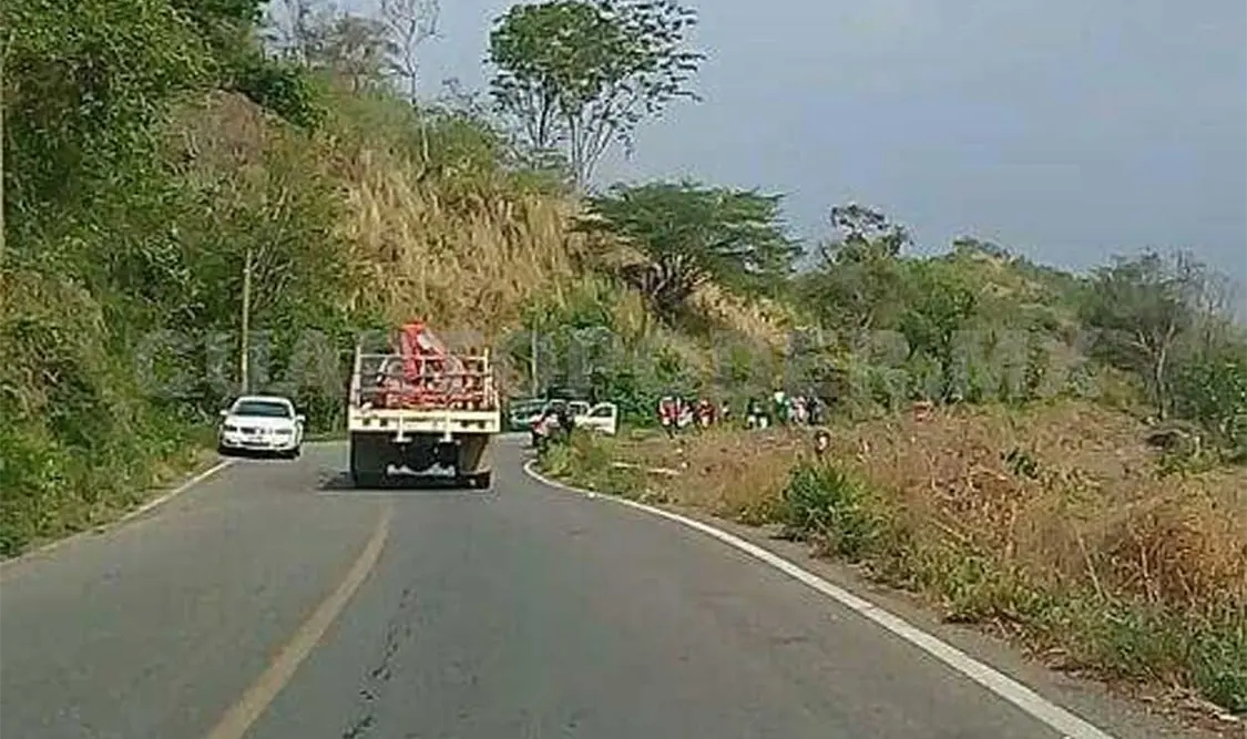 Encuentran a joven con un balazo en la cabeza