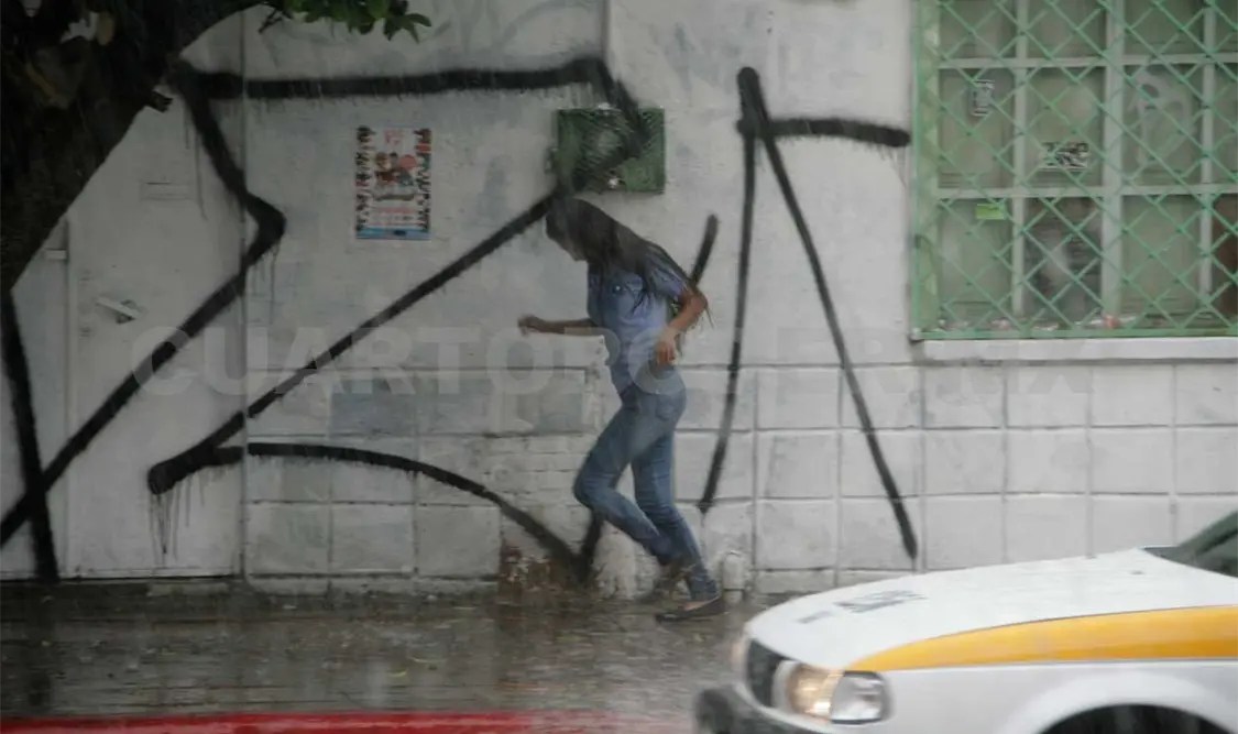 Se registra lluvia escasa en la capital del estado