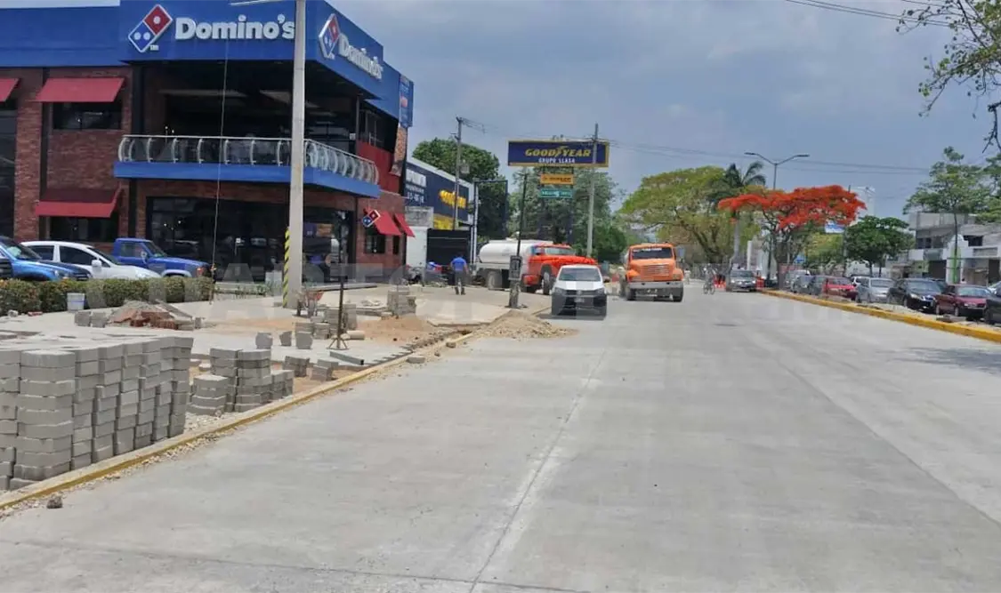 Obra demorada afecta a negocios