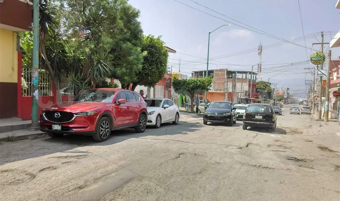 Piden rehabilitar calle al norte de la ciudad