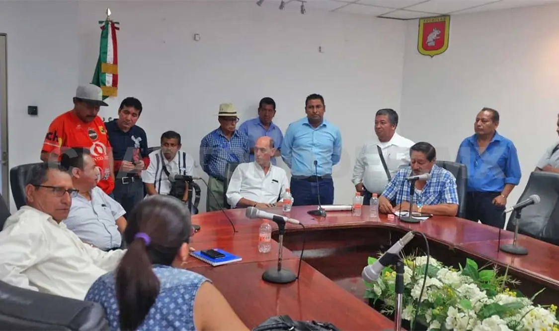 SMAPA incumple a empleados