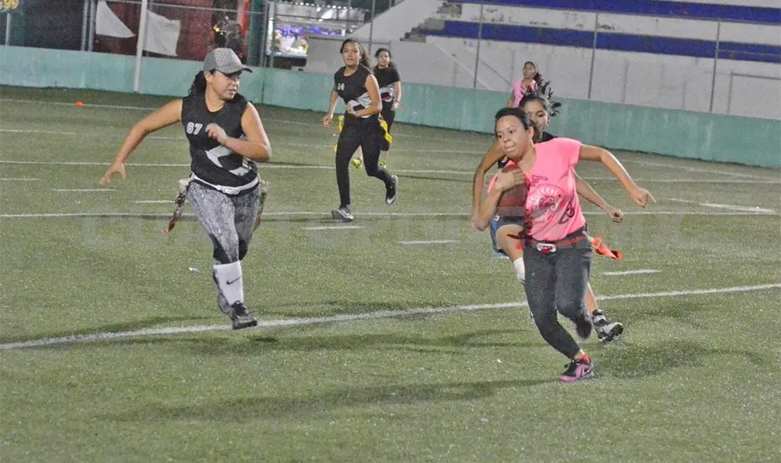 Escarabajos recibe a Cocodrilos en femenil